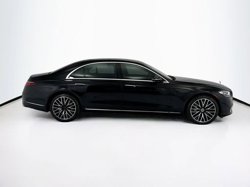 Used 2021 Mercedes-Benz S 580 4MATIC Sedan image 4