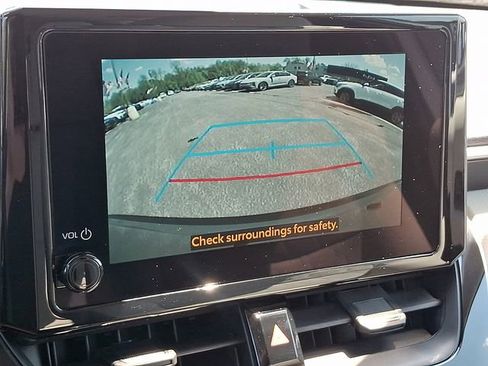 Used 2024 Toyota Corolla Cross L FWD image 17