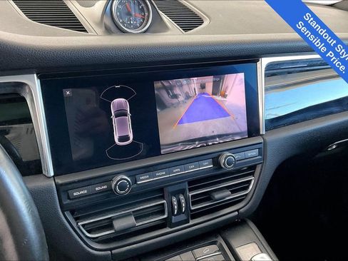 Used 2020 Porsche Macan S image 30
