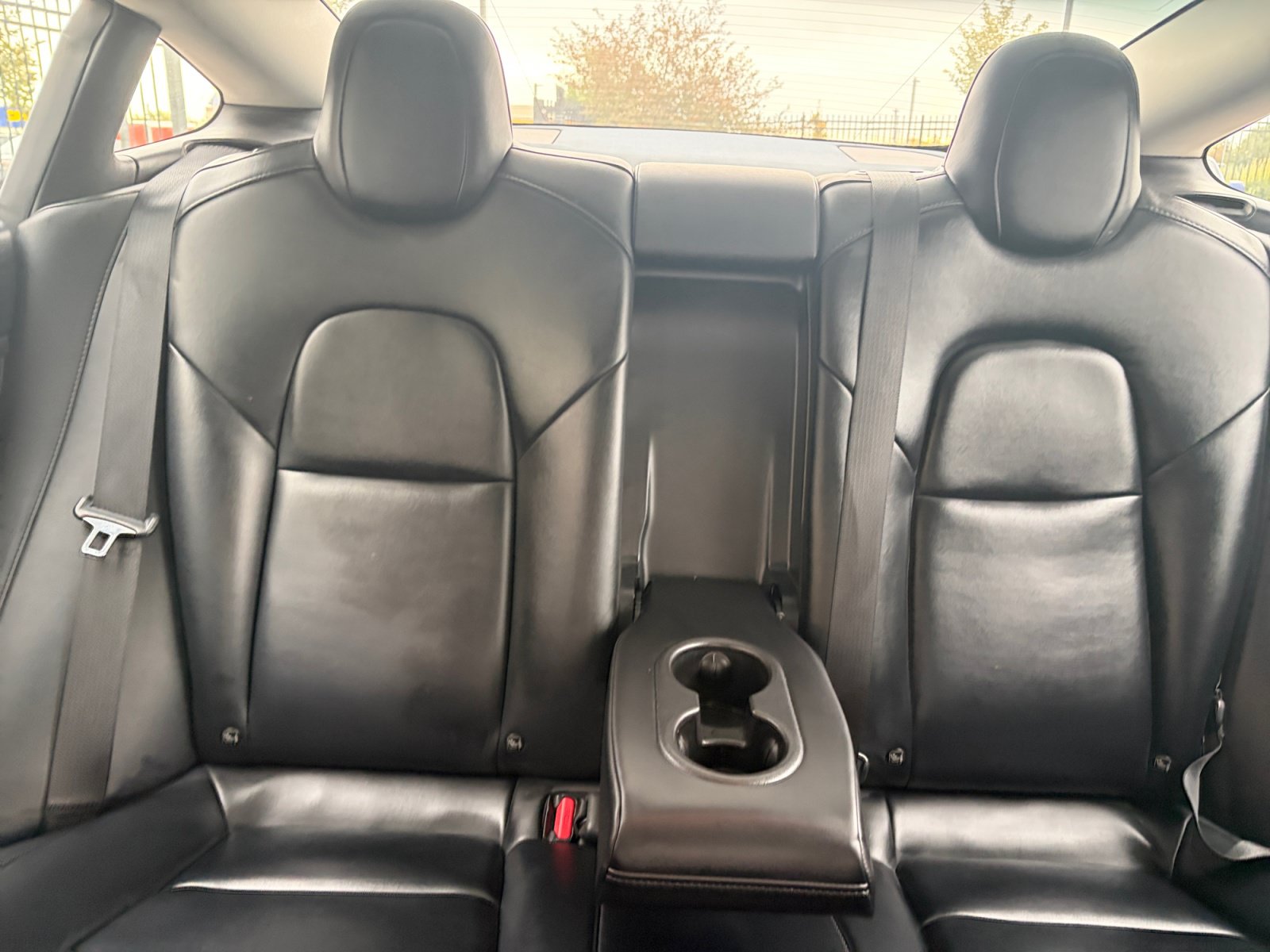 Used 2022 Tesla Model 3 Standard Range RWD image 16