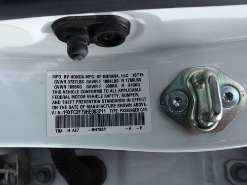 Certified 2017 Honda Civic EX image 19