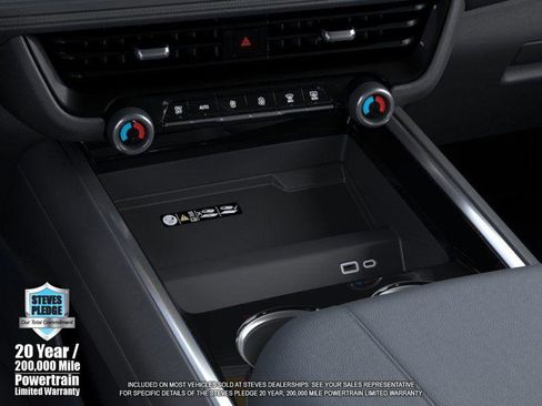 New 2025 Chevrolet Suburban LT w/ Comfort Package image 23