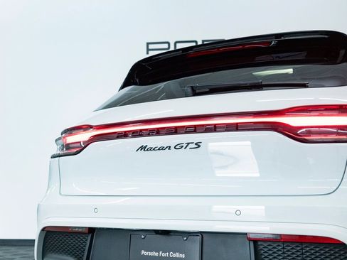 Certified 2026 Porsche Macan GTS AWD/4WD image 15