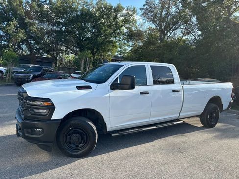 Used 2025 RAM 2500 Tradesman RWD image 3