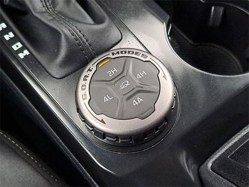 Certified 2025 Ford Bronco Badlands image 19