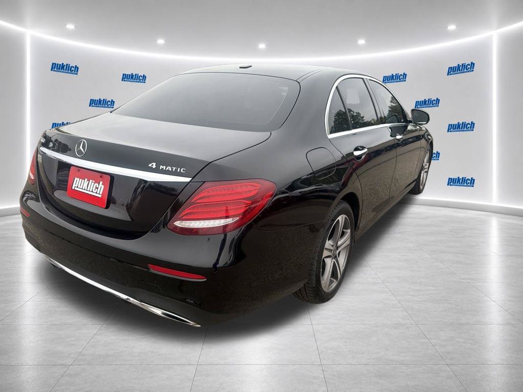 Used 2019 Mercedes-Benz E 300 4MATIC image 5