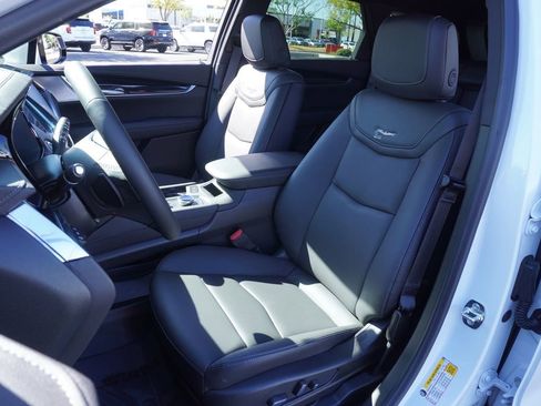 New 2026 Cadillac XT5 Premium Luxury w/ Driver Assist Package image 13