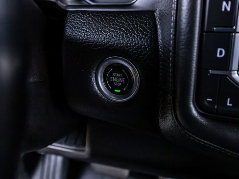 Used 2021 GMC Yukon Denali w/ LPO, Illumination Package AWD/4WD image 22