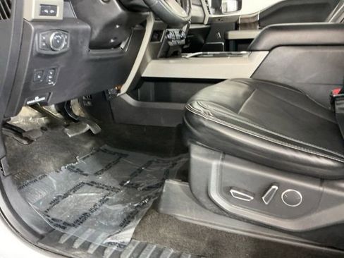 Used 2018 Ford F350 Lariat w/ Lariat Ultimate Package image 17