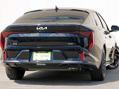Used 2025 Kia K4 GT-Line w/ GT-Line Premium Package FWD image 4