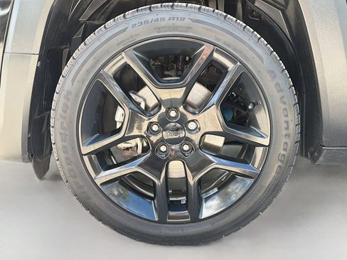 Used 2020 Jeep Renegade Latitude image 40