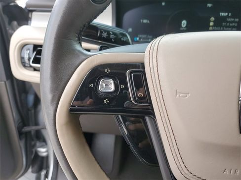 Certified 2021 Lincoln Aviator 2WD w/ Elements Package image 24