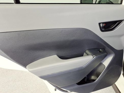 Certified 2024 Subaru Crosstrek 2.0i Premium image 11