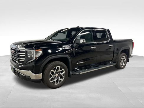 Certified 2024 GMC Sierra 1500 SLT w/ SLT Premium Plus Package AWD/4WD image 5