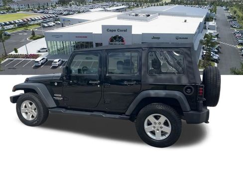 Certified 2016 Jeep Wrangler Unlimited Sport w/ Connectivity Group AWD/4WD image 32