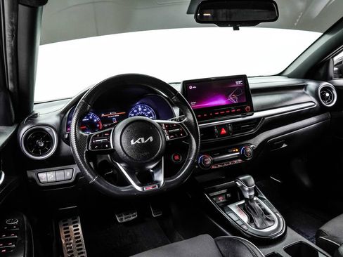 Used 2022 Kia Forte GT-Line w/ GT-Line Technology Package FWD image 5
