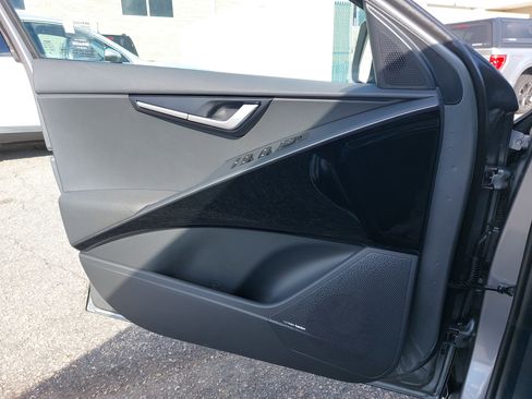 New 2026 Kia Niro EX image 28