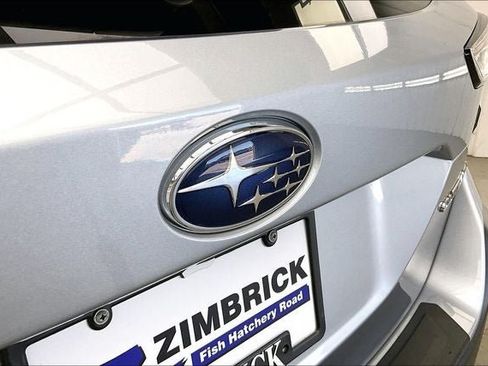 Used 2023 Subaru Outback Premium AWD/4WD image 32