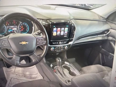 Used 2019 Chevrolet Traverse LT FWD image 5