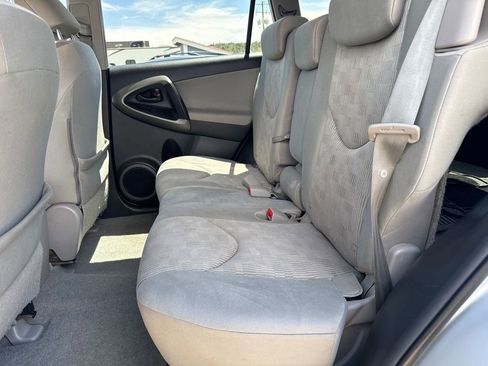 Used 2011 Toyota RAV4 4WD w/ Base L4 Extra Value Pkg image 7