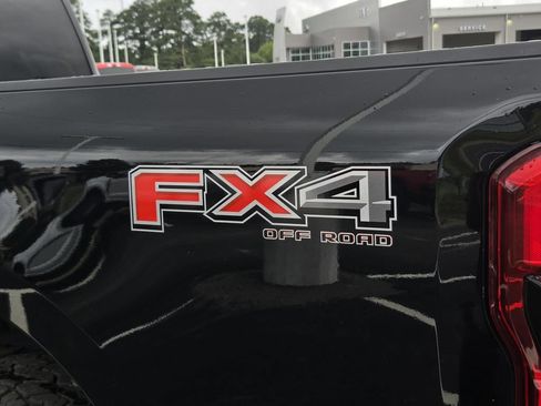 Used 2024 Ford F350 King Ranch w/ FX4 Off-Road Package AWD/4WD image 39