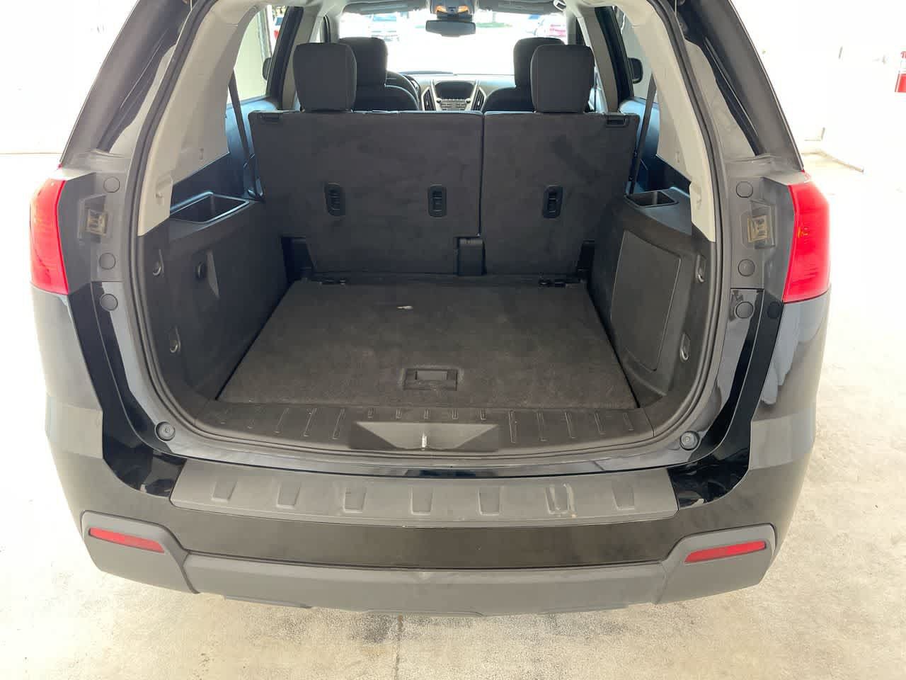 Used 2015 GMC Terrain SLE AWD/4WD image 22