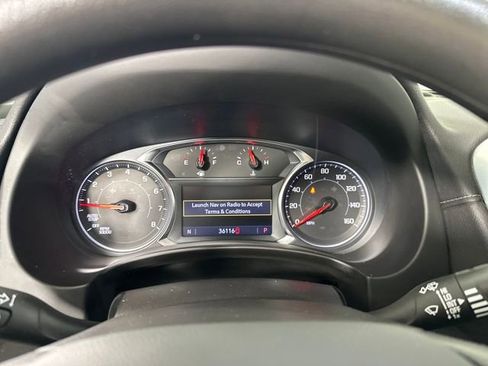 Used 2023 GMC Terrain SLE w/ Driver Convenience Package image 17