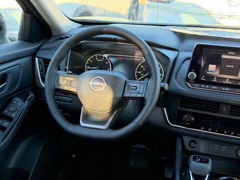 New 2026 Nissan Rogue SV image 9