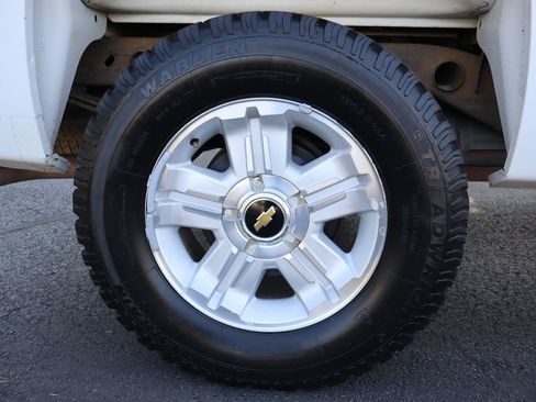 Used 2011 Chevrolet Silverado 1500 LT w/ All-Star Edition AWD/4WD image 41
