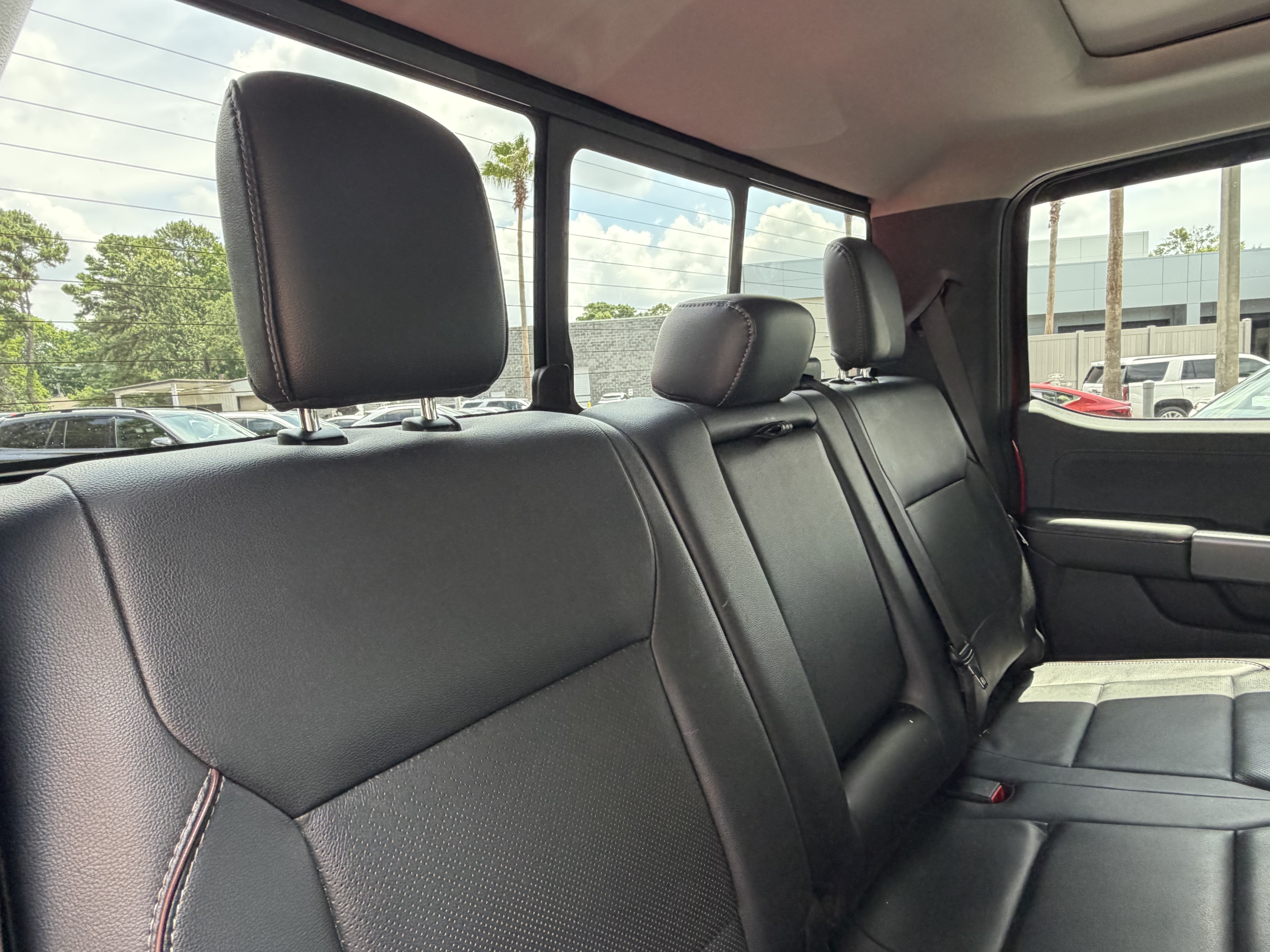 Used 2023 Ford F250 Lariat w/ Lariat Ultimate Package AWD/4WD image 43