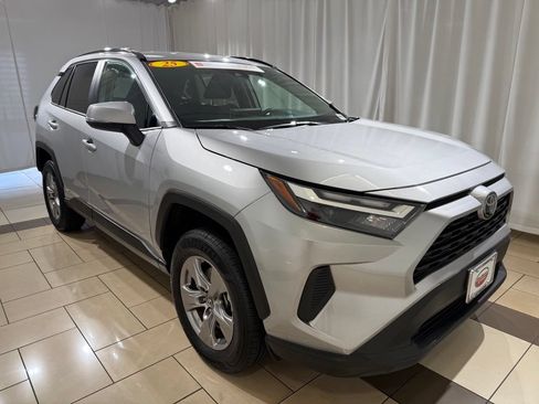 Certified 2025 Toyota RAV4 XLE AWD/4WD image 7