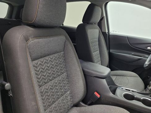 Used 2023 Chevrolet Equinox LT image 21