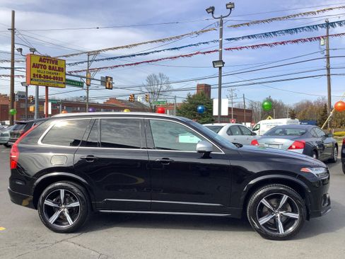 Used 2019 Volvo XC90 T5 R-Design w/ Protection Package Premier image 8