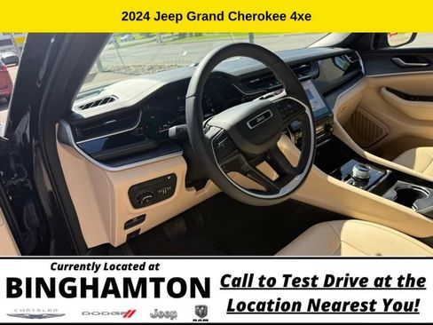 Used 2024 Jeep Grand Cherokee Limited 4xe AWD/4WD image 13
