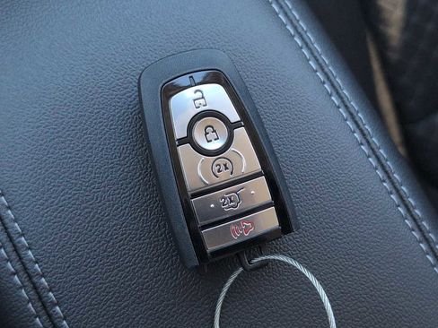 New 2026 Ford Escape Active w/ Active Premium Tech Pack image 25