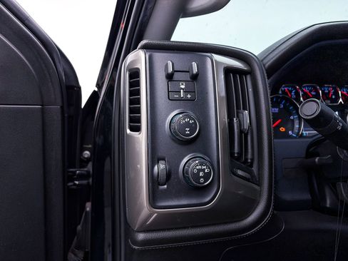 Used 2019 Chevrolet Silverado 2500 High Country w/ Duramax Plus Package image 7