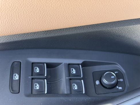 New 2026 Volkswagen Jetta SEL image 16