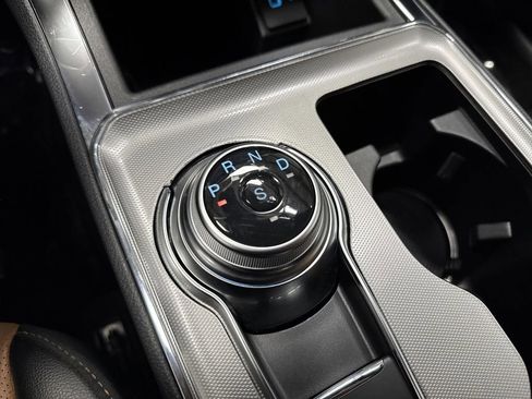 Used 2024 Ford Edge Titanium w/ Titanium Elite Package image 23