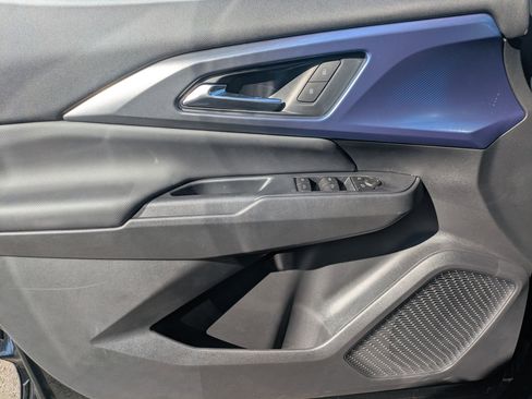 Used 2026 Chevrolet Equinox EV LT w/ LPO, All-Weather Mat Package image 25