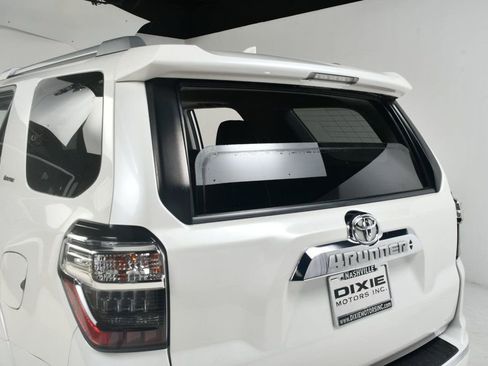 Used 2018 Toyota 4Runner Limited image 19