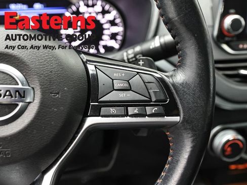 Used 2019 Nissan Altima 2.5 SR AWD/4WD image 16