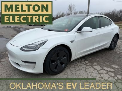 Used 2019 Tesla Model 3 Standard Range Plus