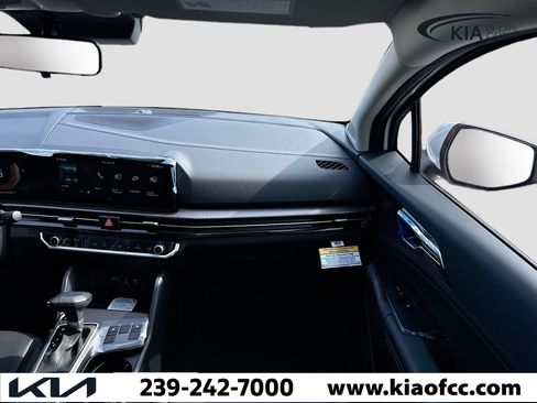 New 2026 Kia Sportage EX FWD image 15