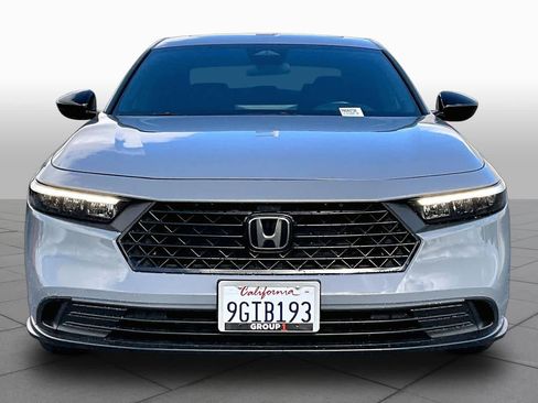 Used 2023 Honda Accord Sport image 3