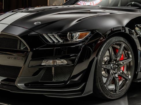 Used 2020 Ford Mustang Shelby GT500 w/ Carbon Fiber Track Pack image 29