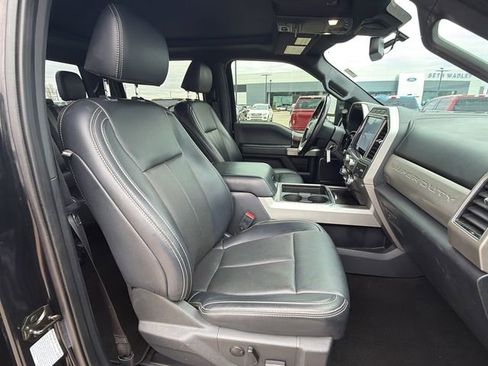Used 2022 Ford F250 Lariat w/ Tremor Off-Road Package image 12