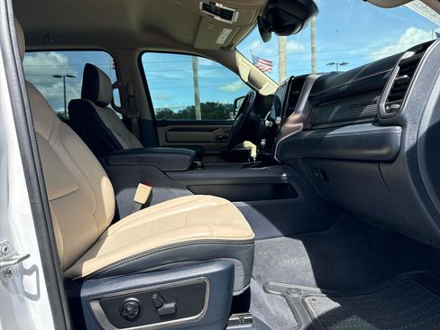 Used 2021 RAM 1500 Limited w/ Off Road Group AWD/4WD image 9