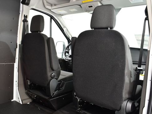 New 2026 Ford Transit 250 148 Medium Roof Extended AWD image 16