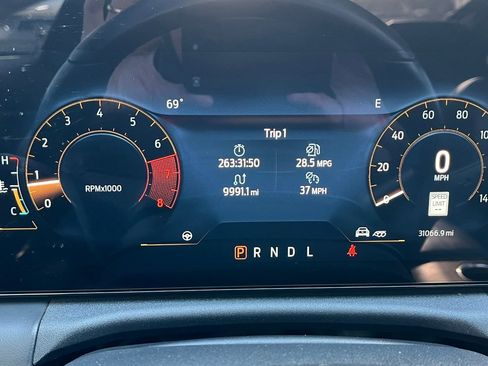 Used 2024 Ford Mustang Premium image 9