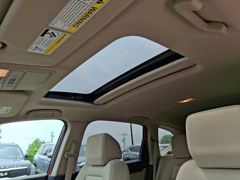 Used 2019 Honda CR-V EX image 14